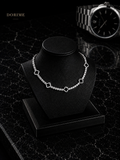 Dorime Noir Clover Necklace