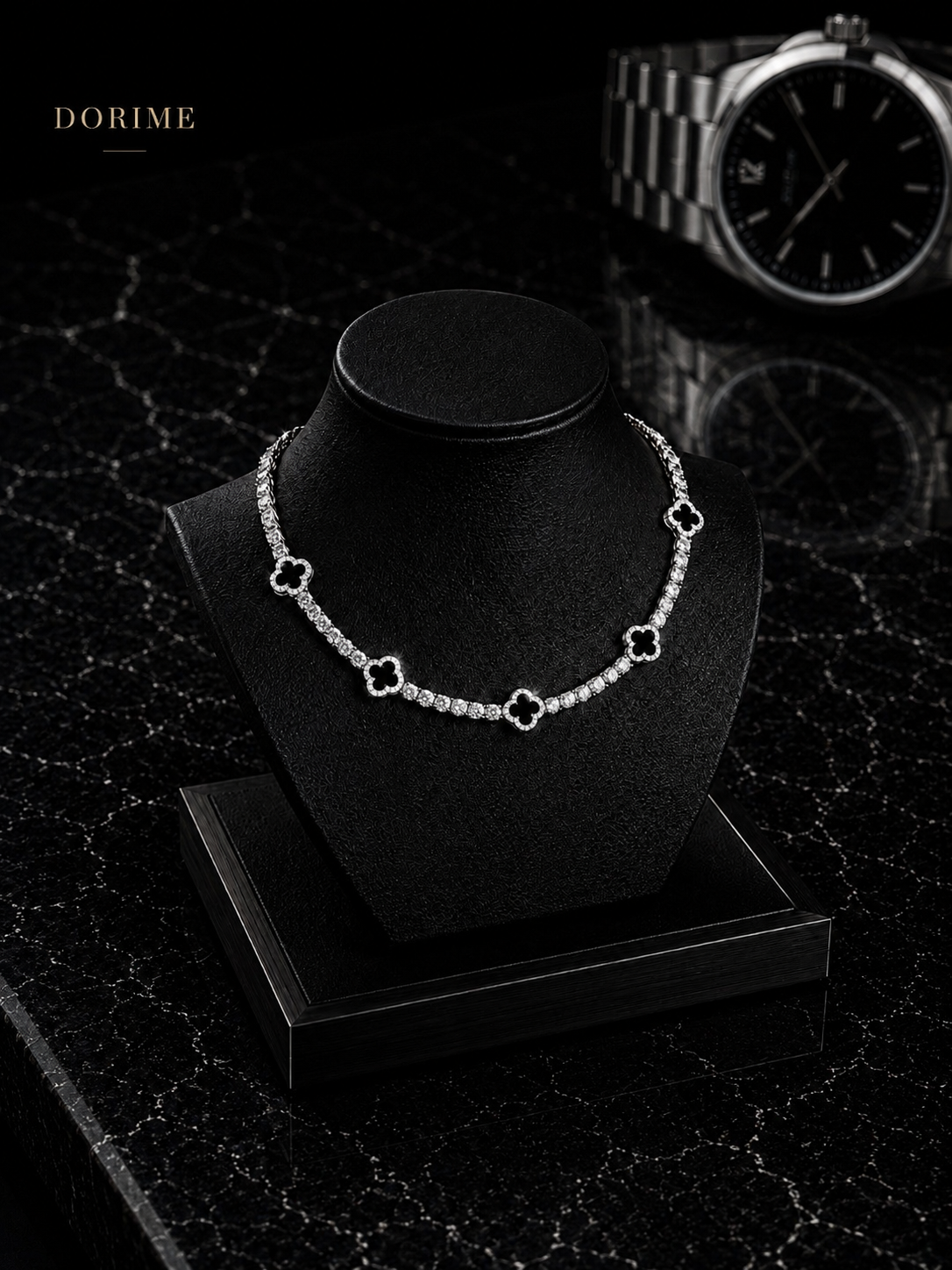 Dorime Noir Clover Necklace