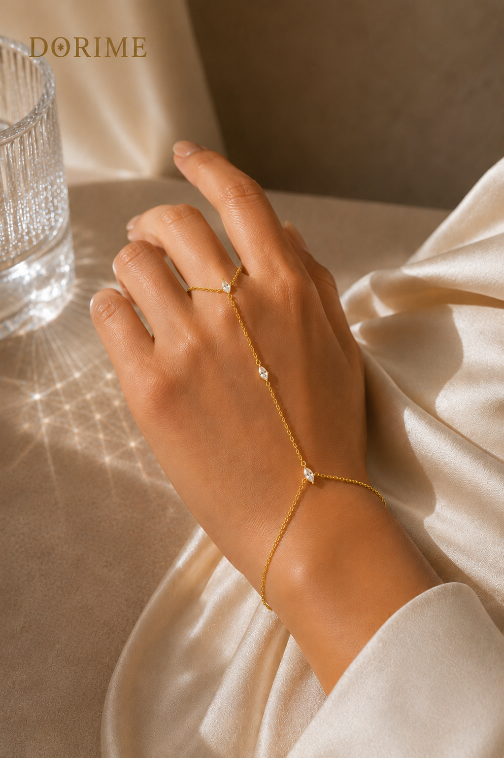 Luna Hand Chain - Y Bracelet